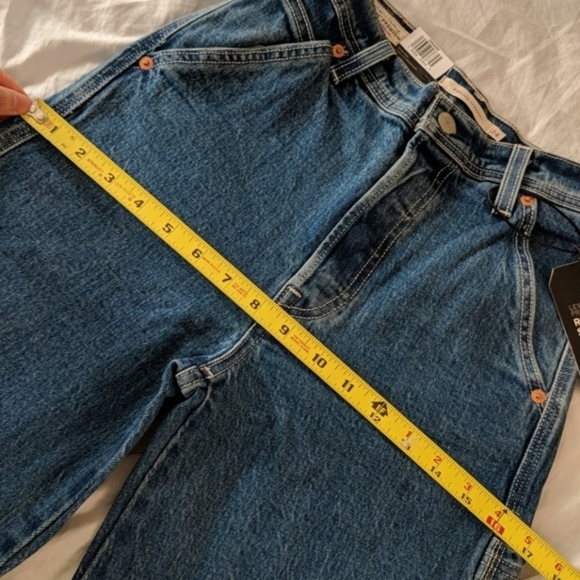 Levi's Ribcage Ankle Utility Straight Leg Jeans - Picture 2 of 13